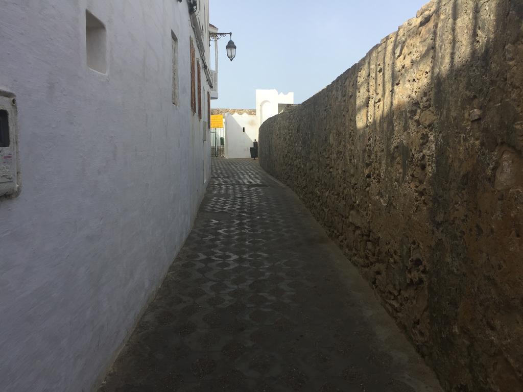 Appartement De Luxe Chez Hicham Asilah Bagian luar foto